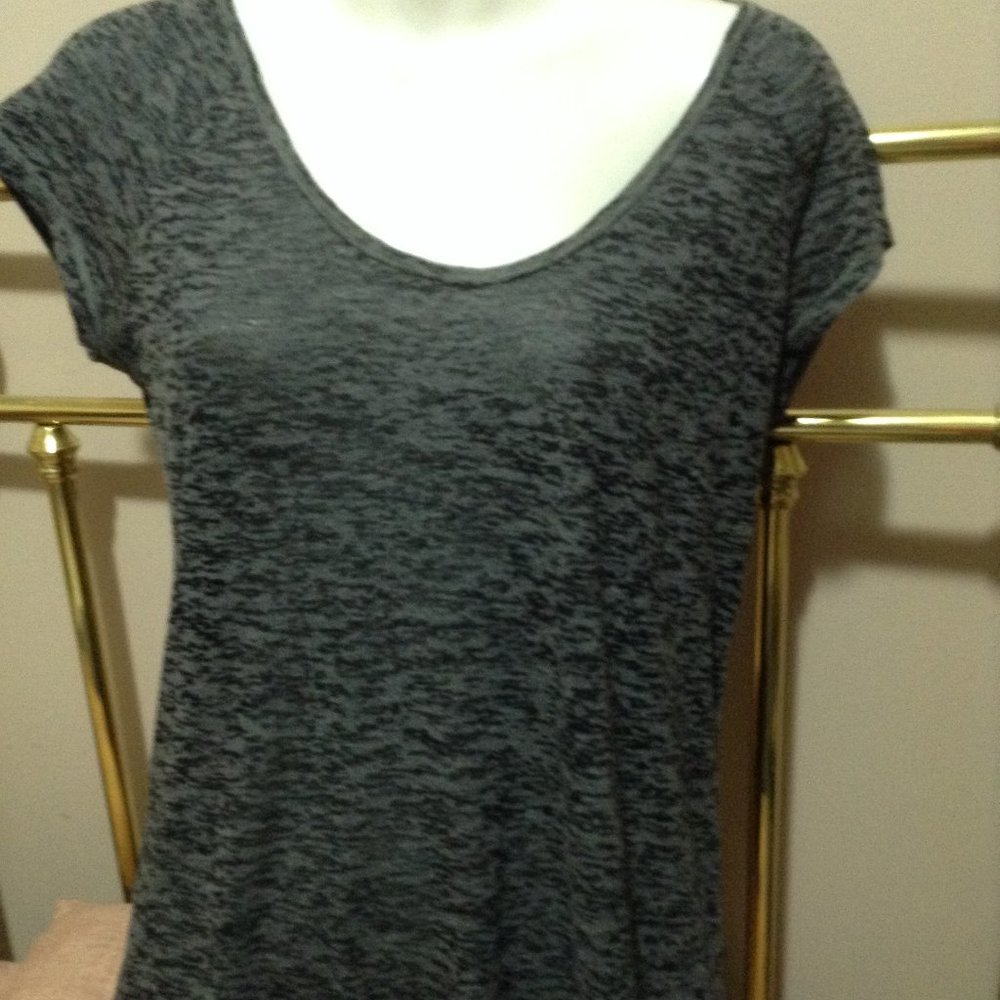 Grey blk active tee
